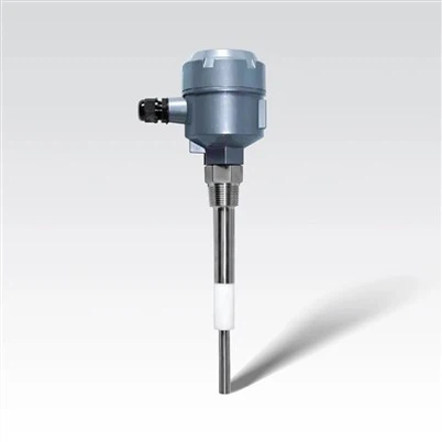 What is the minimum dielectric constant that a level switch can detect?